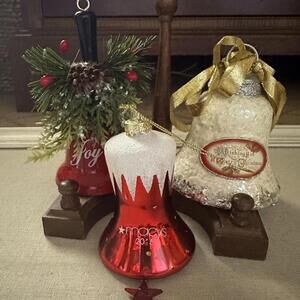 Vintage Christmas bells set of 3. Glitter, sparkle and detailed.